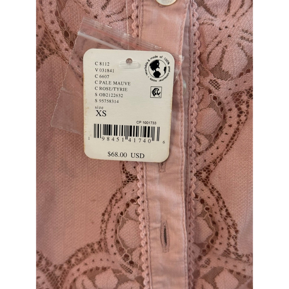 NWT Free People Women's Lace Trimmed Button Up Top Pink Size XS - Picture 9 of 9